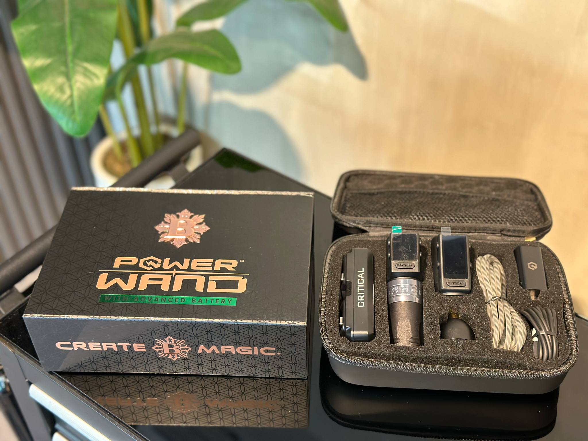 BISHOP POWER WAND WITH ADVANCED BATTERY (LINER/ SHADER/ PACKER) BISHOP POWER WAND WITH ADVANCED BATTERY (LINER/ SHADER/ PACKER)