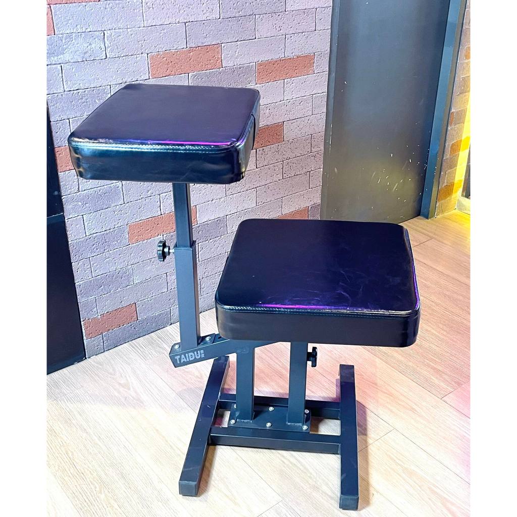 High Quality Tattoo Chair Tattoo Arm Rest Adjustable All in one | SGoons Tattoo Supply High Quality Tattoo Chair Tattoo Arm Rest Adjustable All in one | SGoons Tattoo Supply