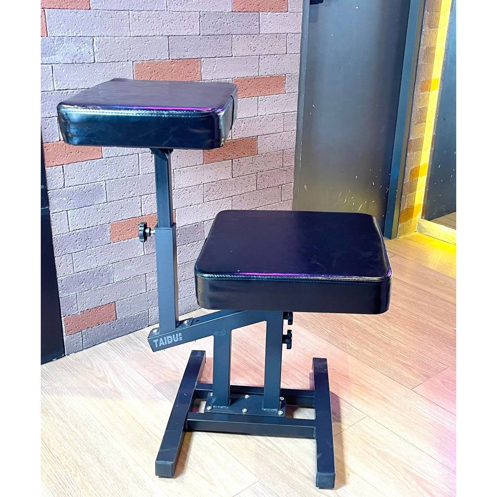 High Quality Tattoo Chair Tattoo Arm Rest Adjustable All in one | SGoons Tattoo Supply High Quality Tattoo Chair Tattoo Arm Rest Adjustable All in one | SGoons Tattoo Supply